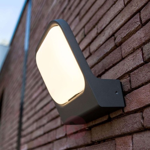 0fad59a9b13f696ad50412531639f04d