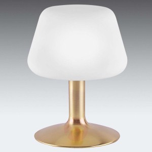Till – mała lampa stołowa LED z mosiężną podstawą