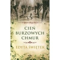 Cień burzowych chmur. Spacer Aleją Róż