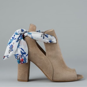 Botki letnie z chustą