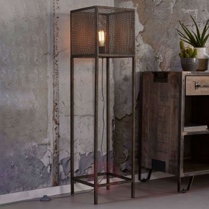 Lampa podłogowa Squaregrid w kątowej formie 1-pkt.