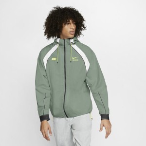 Męska kurtka z tkaniny Nike Sportswear DNA - Zieleń