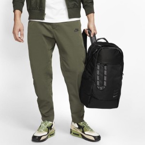 Plecak Nike Sportswear Essentials - Czerń
