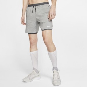 Męskie spodenki do biegania 2-w-1 18 cm Nike Flex Stride - Szary