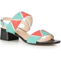 Buty damskie - Sandały - Włoskie