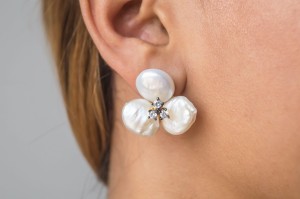Clover Baroque Pearl Earrings