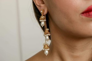 Long Chain Earrings with Pearl