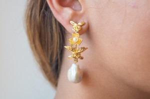 Twig Baroque Pearl Earrings