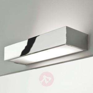 Lampa ścienna TALLIN emituje pośrednie światło
