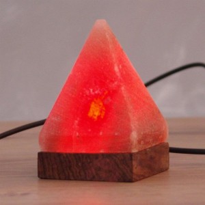 Mała lampa stołowa Pyramide z USB dla komputera