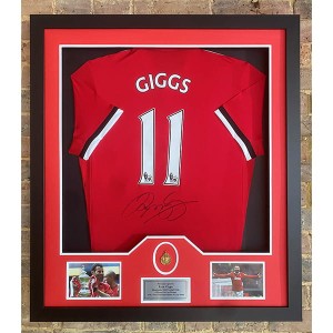 Ryan Giggs Shirt with FA Cup Medal - Signed