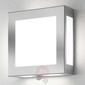 Lampa ścienna zewnętrzna Legendo z czujnikiem
