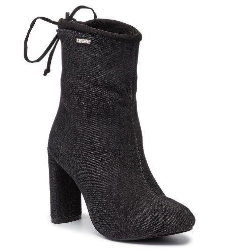 a2b53571af569389d37f2f04ce3b1a1f