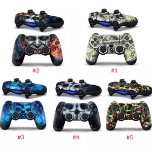 Naklejka na kontroler PS4 - MORO