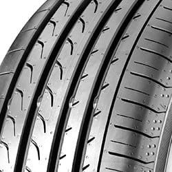 Yokohama BluEarth (RV-02) ( 235/50 R18 97V BluEarth, RPB )