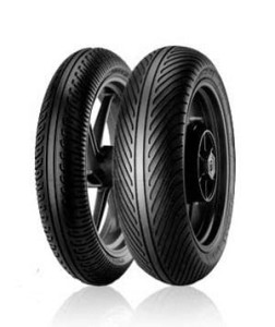 Pirelli Diablo Rain ( 120/70 R17 TL Mieszanki gumowej SCR1, NHS, koło przednie )