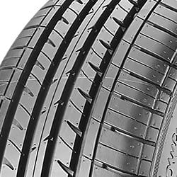 Sunny SN880 ( 215/60 R15 94H )