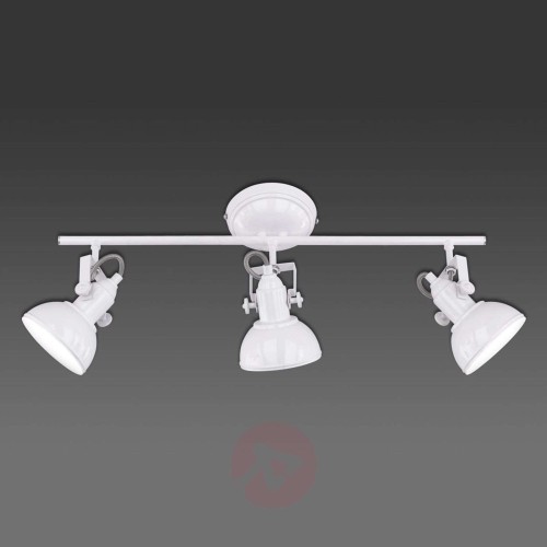 396e0a0bf134286bdbd0a01d838dd9a2