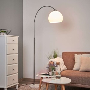 Lampa łukowa Sveri z marmurową stopą, biały klosz