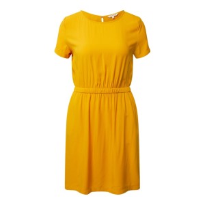 Sukienka z gumką w talii