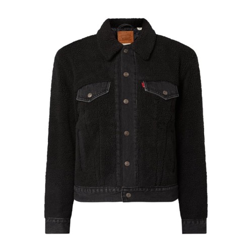 4eebdf287bb3287a3e60d64df140c40b