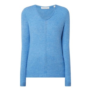 Sweter z domieszką wełny