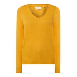 Sweter z wełny