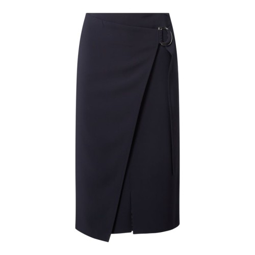 18b71576e07637fdb10695523b77ef4e