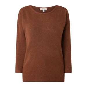 Sweter z domieszką wełny