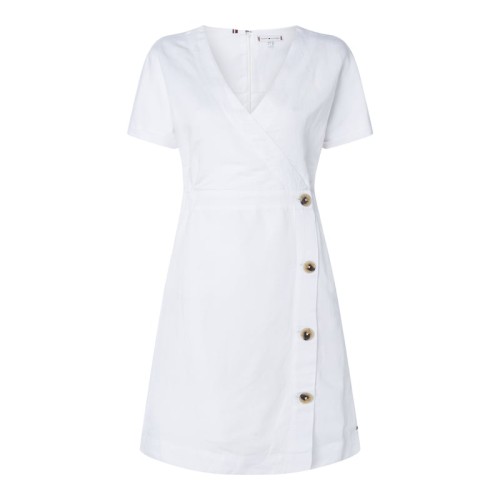 e776c3fa49664cf893dcb4b27fc828d1