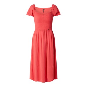 Sukienka z marszczoną górą