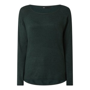 Sweter z rękawami raglanowymi