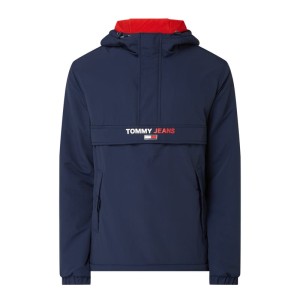 Kurtka zakładana przez głowę z filcową podszewką