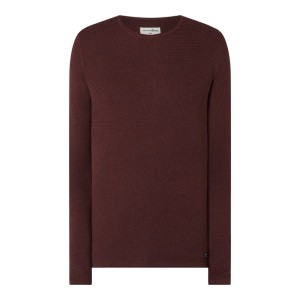 Sweter z tkana fakturą