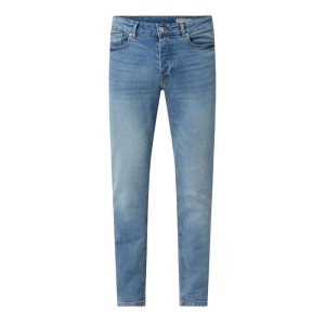 Jeansy o kroju slim fit z dodatkiem streczu