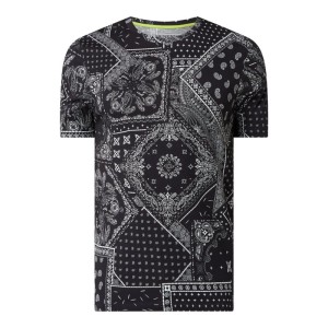 T-shirt ze wzorem na całej powierzchni