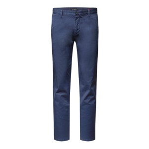 Chinosy o kroju slim fit z dodatkiem streczu