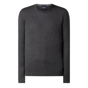 Sweter z mieszanki wełny i jedwabiu