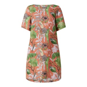 Sukienka lniana z kwiatowym wzorem