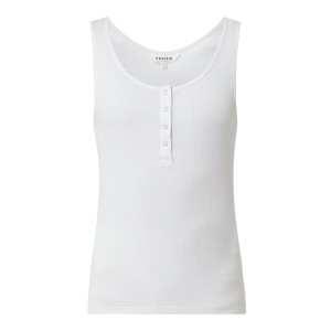 Top z prążkowaną fakturą