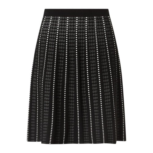 458150d46427573b8b110a77a0ed0c99