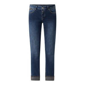 Jeansy ze średnim stanem o kroju relaxed fit z dodatkiem streczu model ‘Masha’