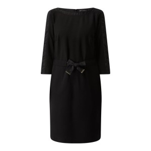 Sukienka z dodatkiem streczu