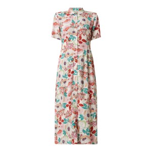 Sukienka midi w kwiatowe wzory