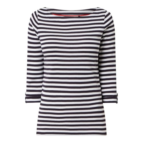 c98b7f326049a9a63045cb8b89e7ae9f