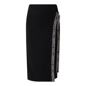 Spódnica w stylu kopertowym