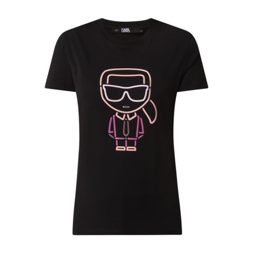 5ec1cf18070bf77ab1d08964dd3d7ee8