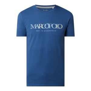 T-shirt o kroju shaped fit z bawełny ekologicznej