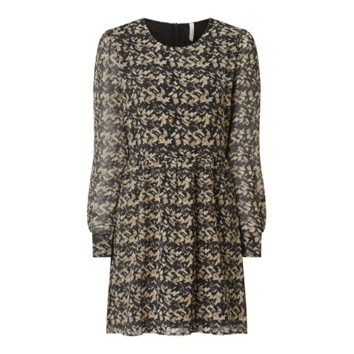 74d4c0f2fe3263677ed024ae2dc1efe7