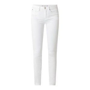 Jeansy z dodatkiem streczu